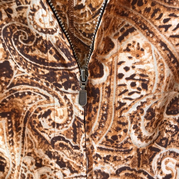 Additions by Chico’s Light Weight Jacket Zip Up - Picture 4 of 8